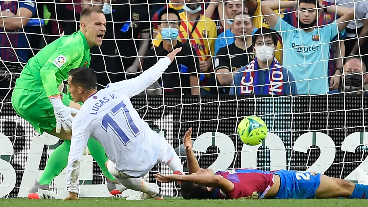Foto: Dua Debutan Cetak Gol, Laga El Clasico Jilid Satu Musim 2021 / 2022 Jadi Milik Real Madrid usai Bungkam Barcelona 2-1