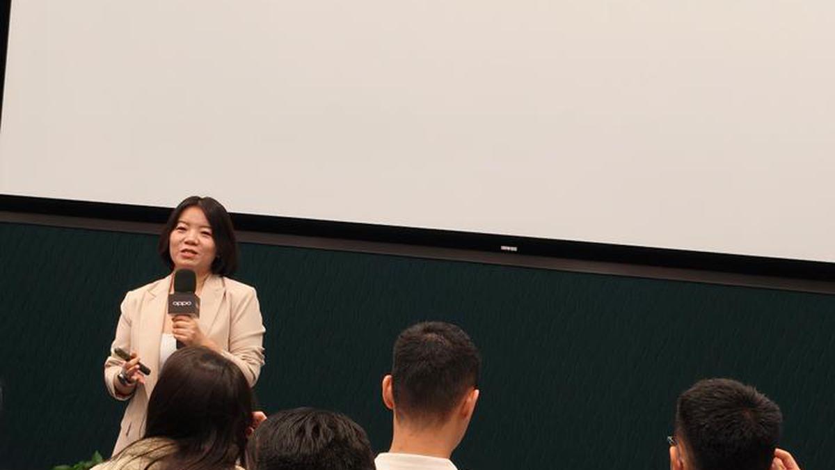 Oppo Masuk Peringkat 5 Global Berkat Inovasi Kamera AI hingga Pengisian Daya Super Cepat