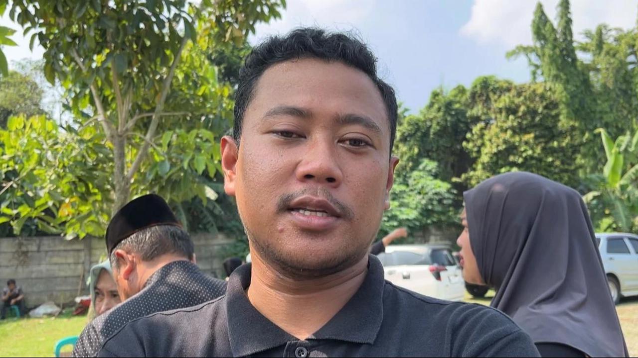 Radit, suami Harum Anjarsari Korban Kecelakaan Kereta Bekasi Timur