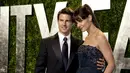 Tom Cruise dan Katie Holmes bertemu April 2005 dan kemudian bertunangan beberapa bulan kemudian. Menikah pada November 2006, pasangan ini pun bercerai pada tahun 2012. (ADRIAN SANCHEZ-GONZALEZ / AFP)