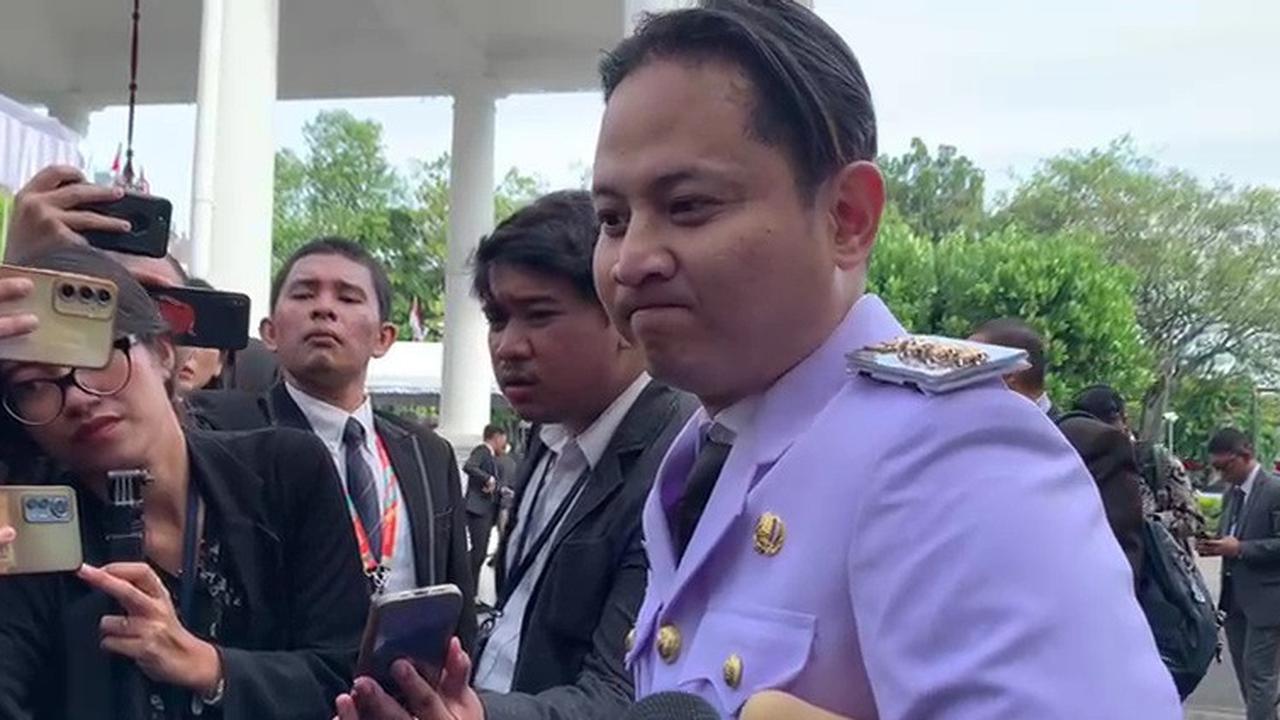 Penyebab Bupati Trenggalek Gus Ipin Pakai Tongkat Saat Hadiri Pelantikan Kepala Daerah di Istana