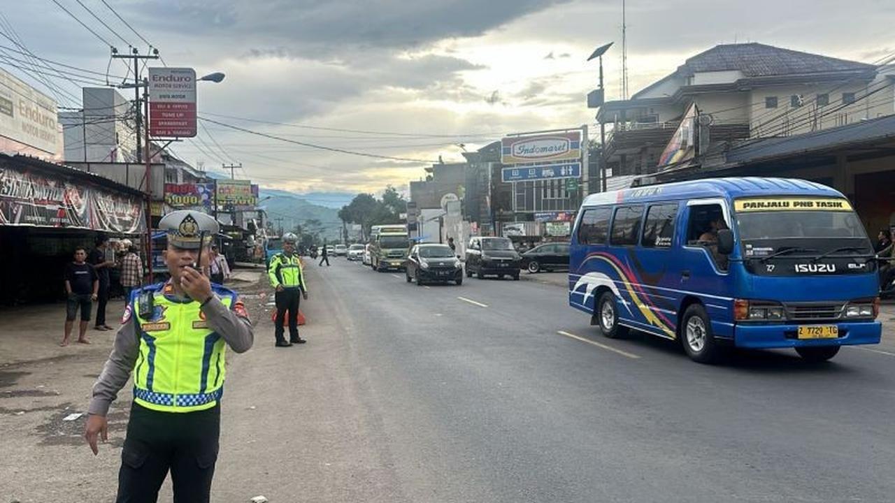 Polres Garut Terapkan Sistem Satu Arah Atasi Kepadatan Arus Libur Nataru