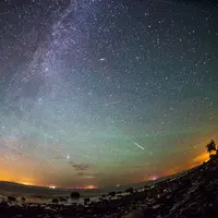 'Pertunjukan' meteor perseid yang berhasil diabadikan dalam potret-potret yang menakjubkan.