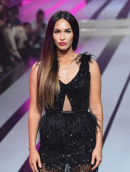 Siapa yang meragukan keseksian Megan Fox? Aktris ini selalu tampak cantik di berbagai kesempatan! (REX/Shutterstock/HollywoodLife)