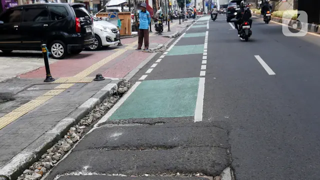 Fasilitas Pesepeda di Jakarta, Hidup Segan Mati Tak Mau