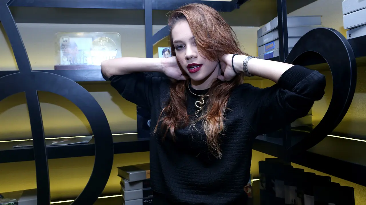 [Bintang] Shae