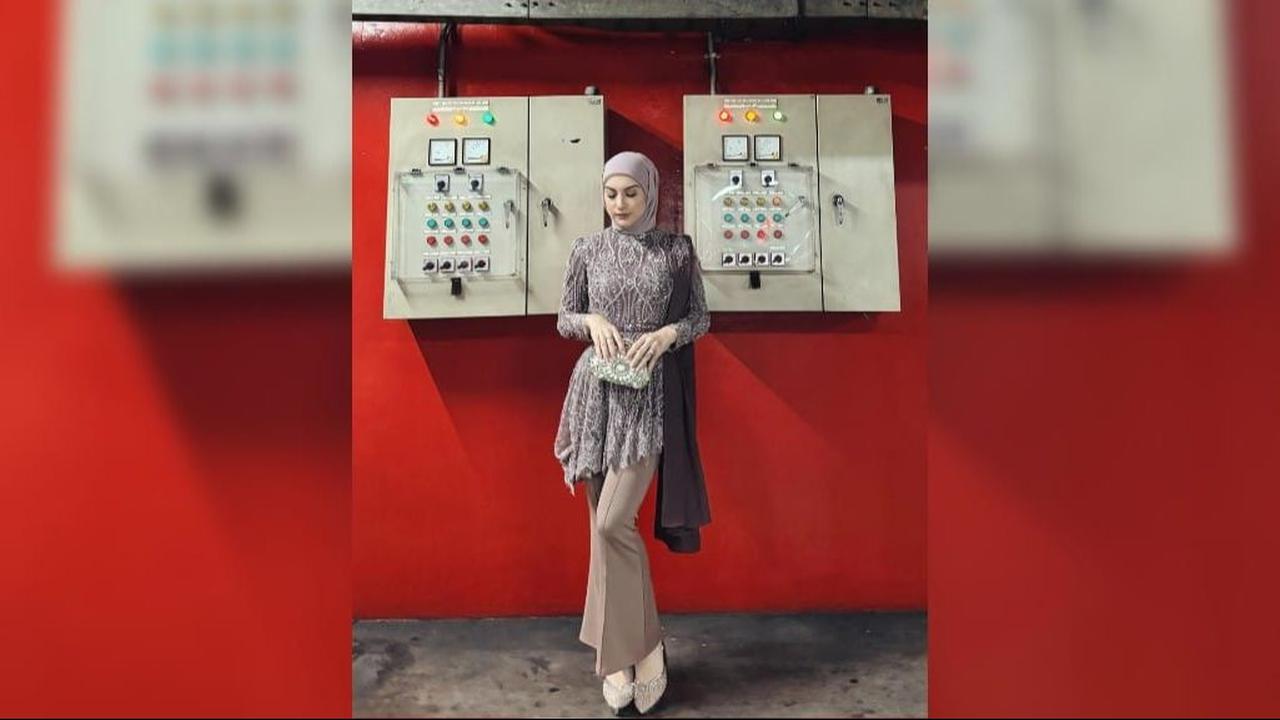 10 Potret Terbaru Irish Bella yang Makin Langsing dan Cantik, Penampilannya Ramai Disebut Seperti Anak Gadis