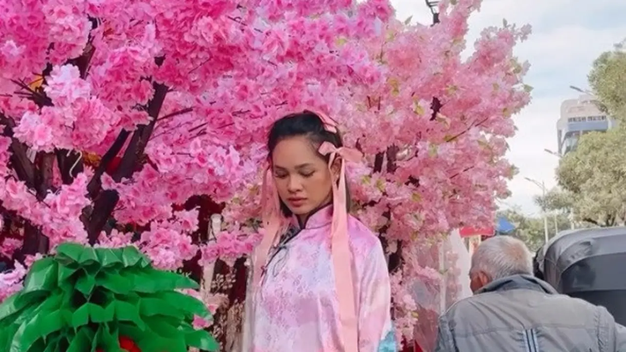 Andien Pemotretan di Glodok