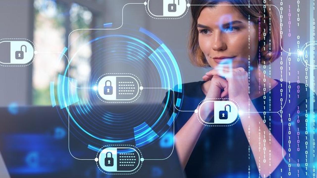 Dengan berbagai kegunaan tersebut, penerapan blockchain dapat membantu industri keuangan untuk meningkatkan transparansi, akuntabilitas, keamanan, dan efisiensi dalam berbagai aspek operasionalnya.