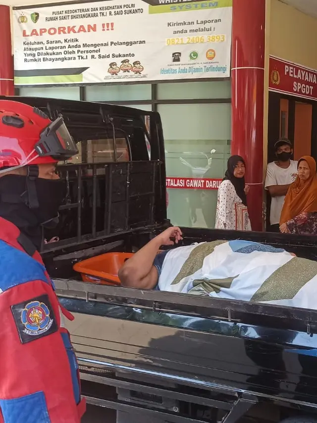 4 Fakta Evakuasi Pria Obesitas 200 Kg di Pancoran, Diduga Ambruk di Kamar Mandi