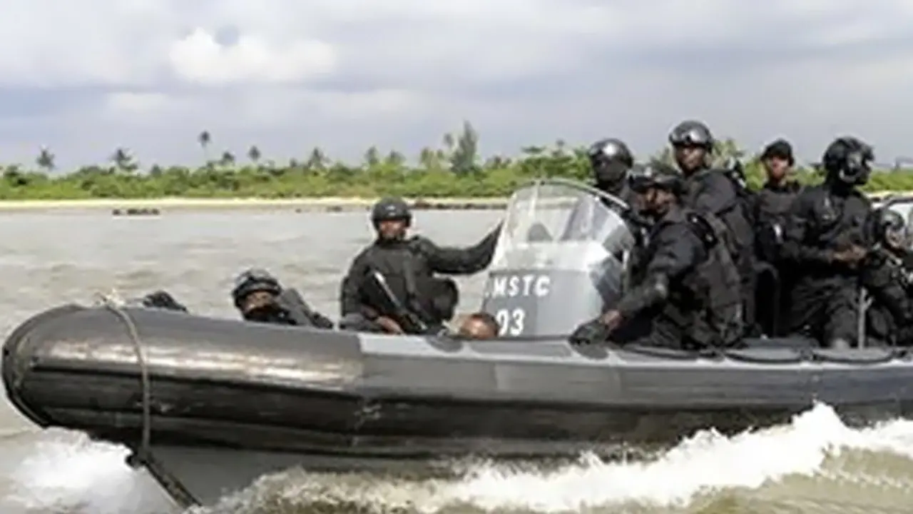 tentara-nigeria-131025a.jpg