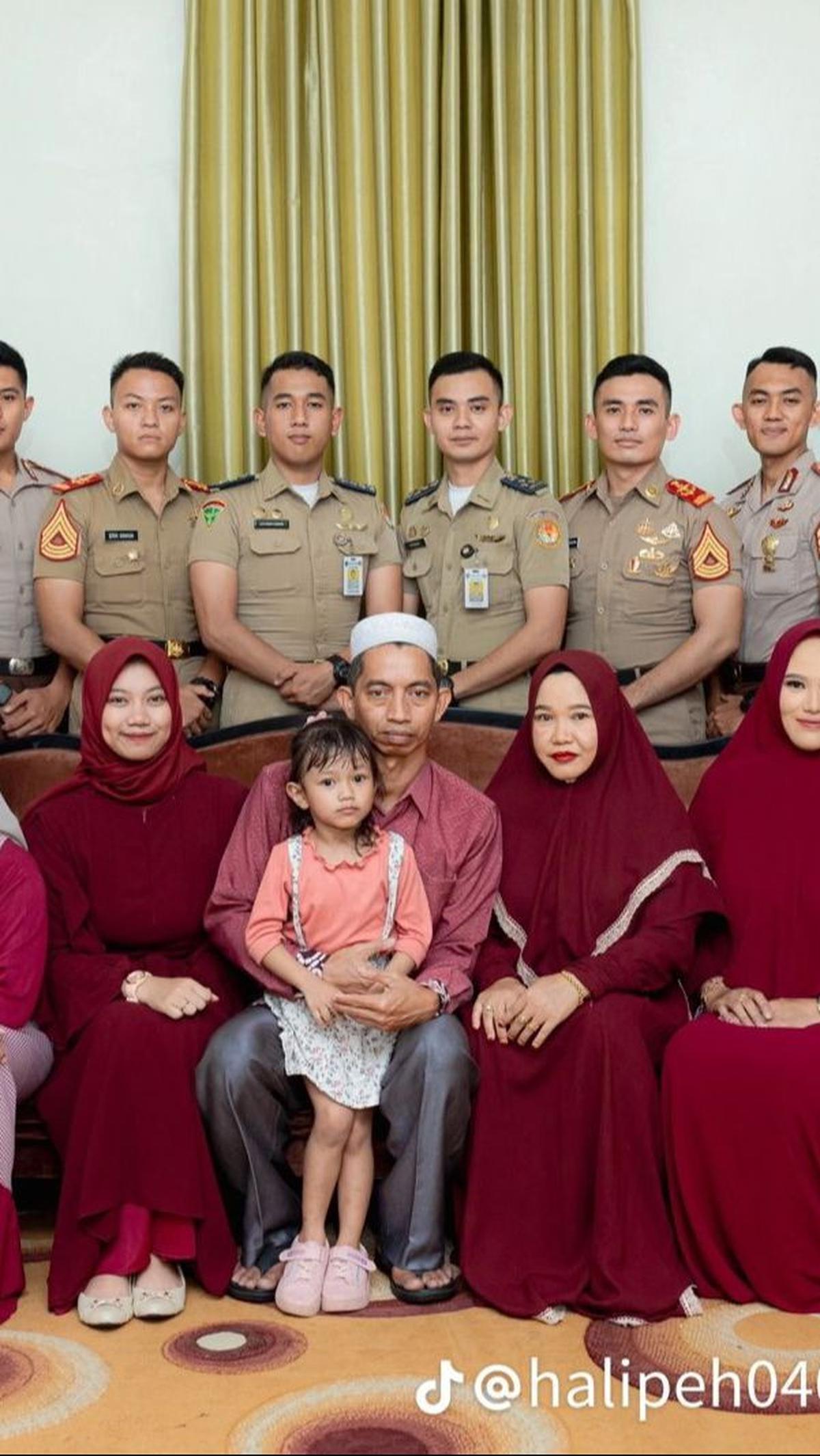 Hasil Foto Bersama