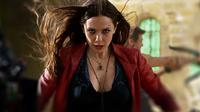 Elizabeth Olsen saat berperan sebagai Scarlett Witch dalam Film Avengers Age Of Ultron. (via reddit.com)