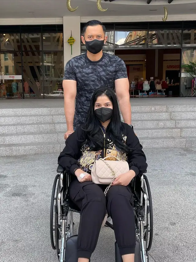 Annisa Pohan dan Agus Yudhoyono. (Foto: Dok. Instagram @annisayudhoyono)