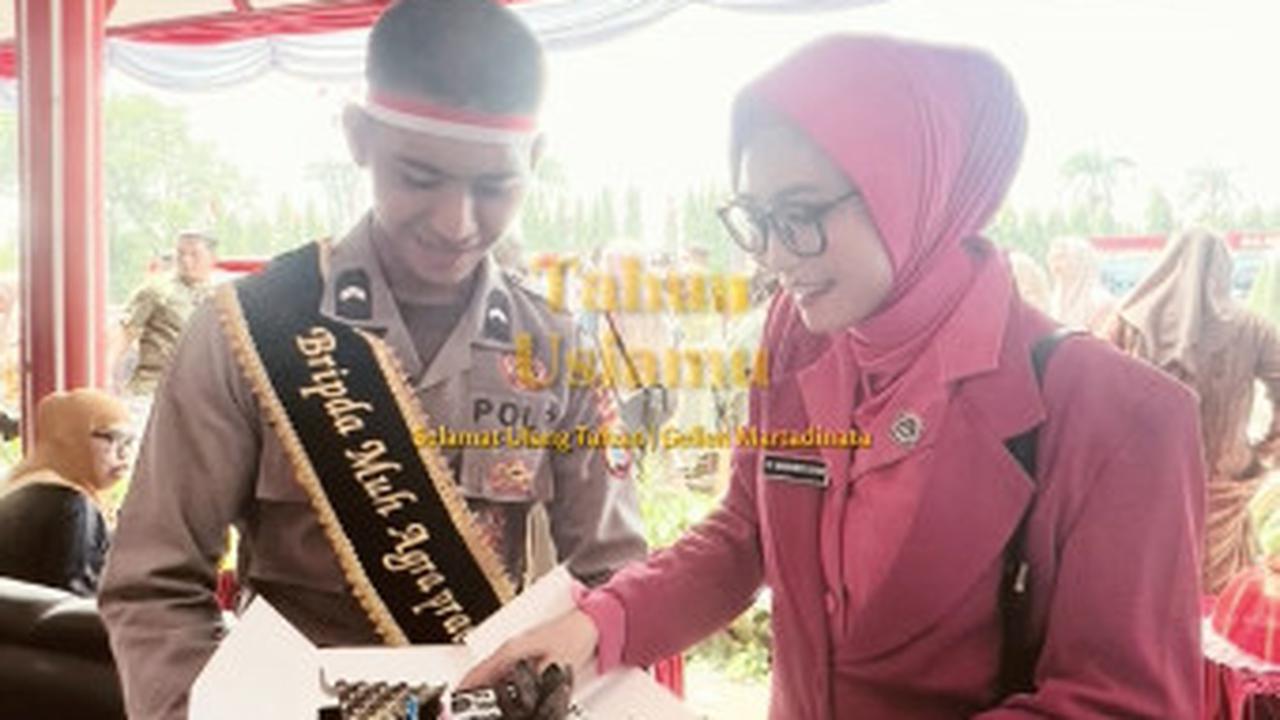 Selain itu, ada kado terindah yang telah diterimanya di hari pertambahan usia sekaligus sebagai seorang ibu. <br>
