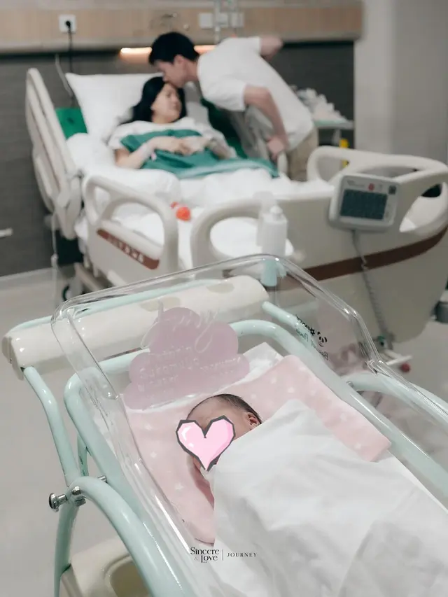 6 Potret Valencia Tanoesoedibjo Bareng Suami dan Anak, Kado Terindah Ultah ke-31