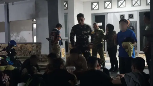 Gagal Kabur ke Malaysia, 12 WNA Vietnam Diciduk TNI AL di Perbatasan Batam.