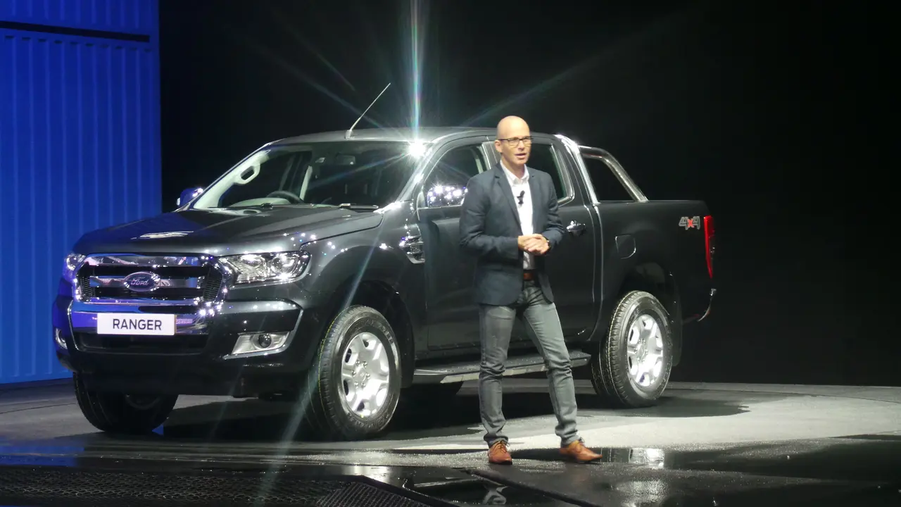  Ford Buka Selubung New Ranger di Bangkok Motor Show 2015 