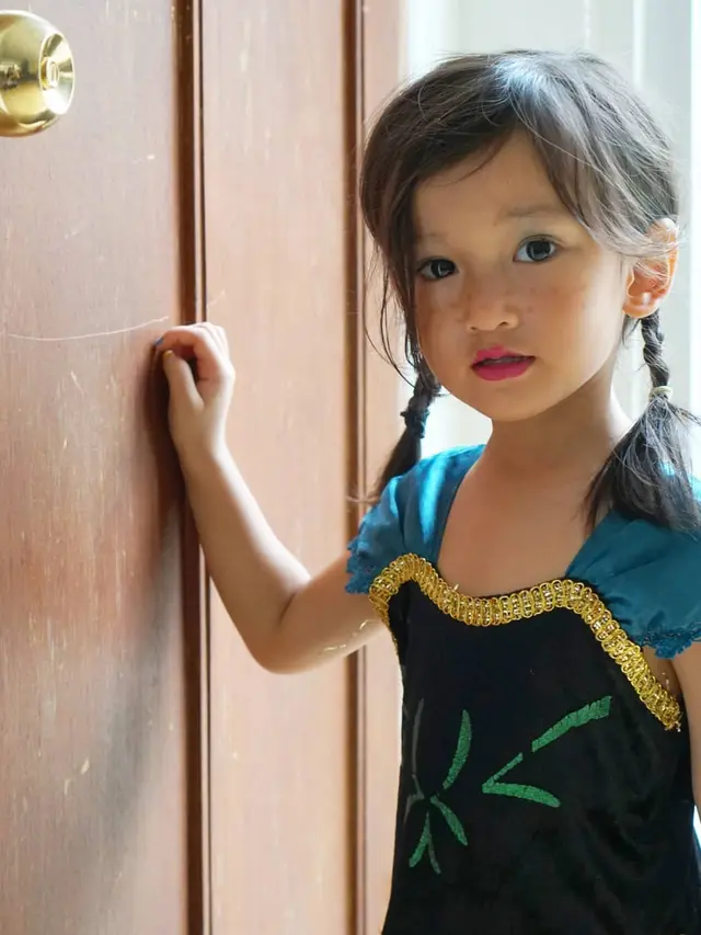 7 Potret Terbaru Salma Jihane, Putri Atiqah dan Rio Dewanto yang Menggemaskan