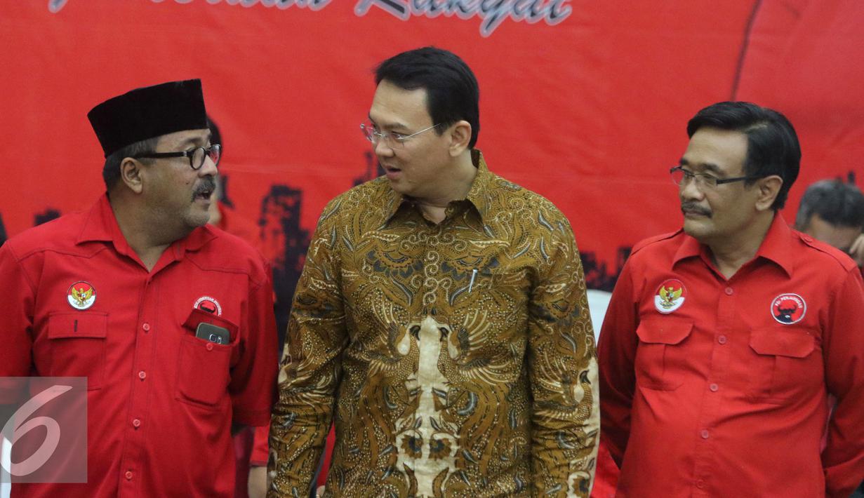 Ki-ka: Rano Karno, Basuki Tjahaja Purnama dan Djarot Saiful Hidayat usai PDIP meresmikan dukungan untuk untuk Ahok dan Djarot Pilgub DKI 2017, Jakarta, Selasa (20/9).  (Liputan6.com/Herman Zakharia)