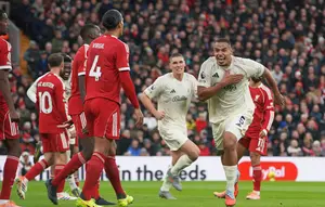 Manchester United Kembali Incar Pemain Forest, Liverpool dan Chelsea Mengintai