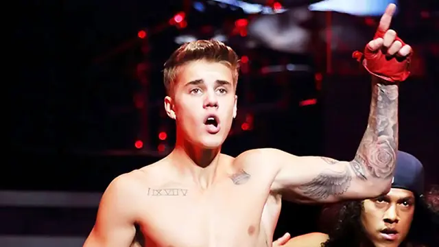 bieber-131008c.jpg