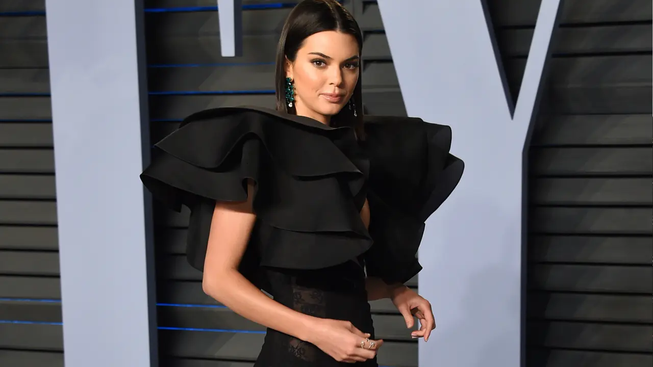 Kendall Jenner Hadiri After Party Oscar