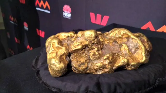 Bongkahan Emas 10 Kilogram Ini Pernah Terbengkalai *FOTO