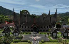 Pemerintah Bakal Revitalisasi 3.500 Rumah Adat, Diusulkan Jadi Program Nasional