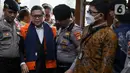 Hari ini, Jumat (14/3/2025), tersangka kasus dugaan suap pengurusan penggantian antar-waktu anggota DPR untuk Harun Masiku dan perintangan penyidikan (obstruction of justice), Hasto Kristiyanto menjalani sidang pembacaan dakwaan di Pengadilan Tindak Pidana Korupsi, Jakarta. (Liputan6.com/Herman Zakharia)