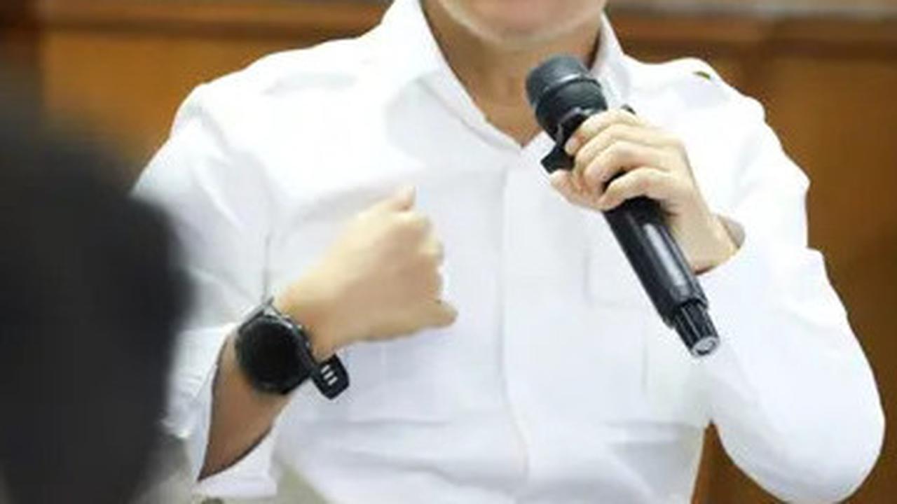 Punya Harta Rp 17 Miliar, Intip Isi Garasi Wamenaker Immanuel Ebenezer yang Ditangkap KPK