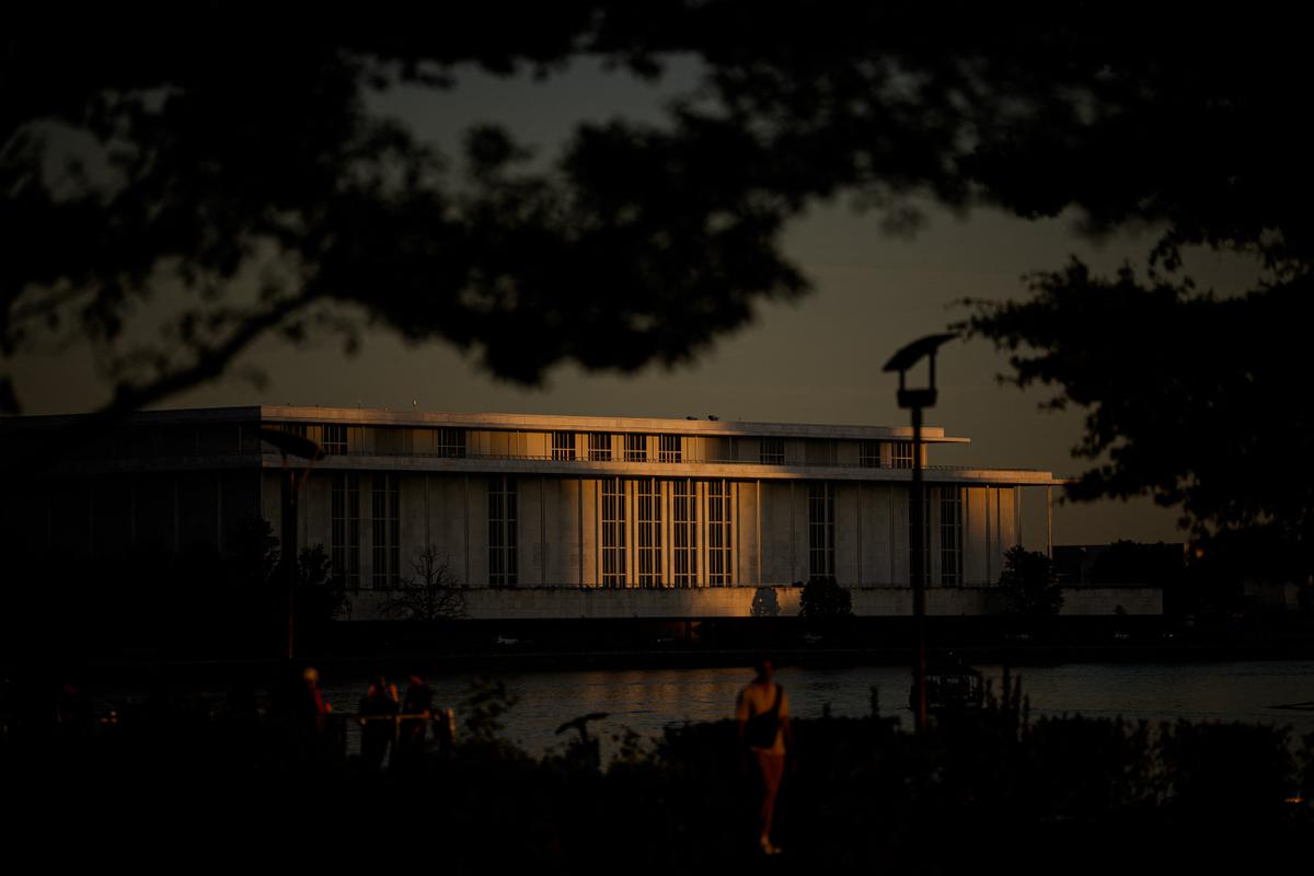 Kennedy Center Ditutup Dua Tahun untuk Renovasi