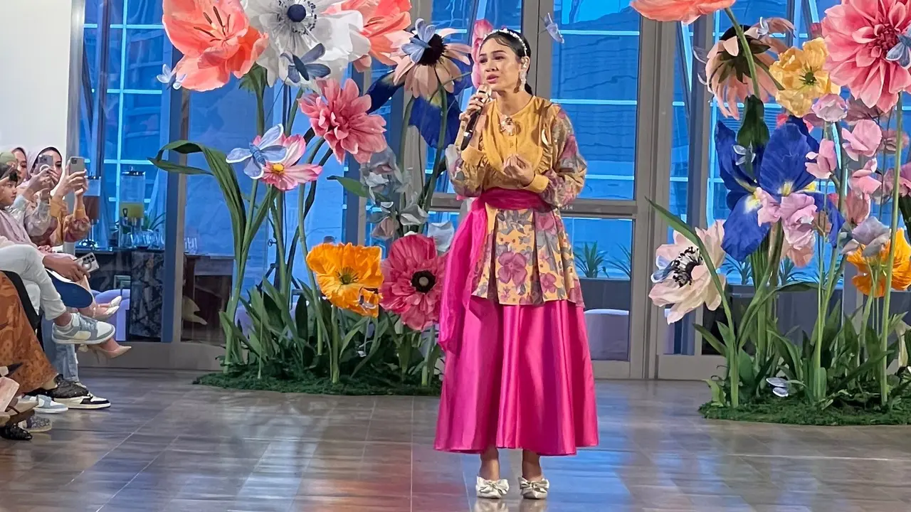 Andien di Mariposa Trunk Show