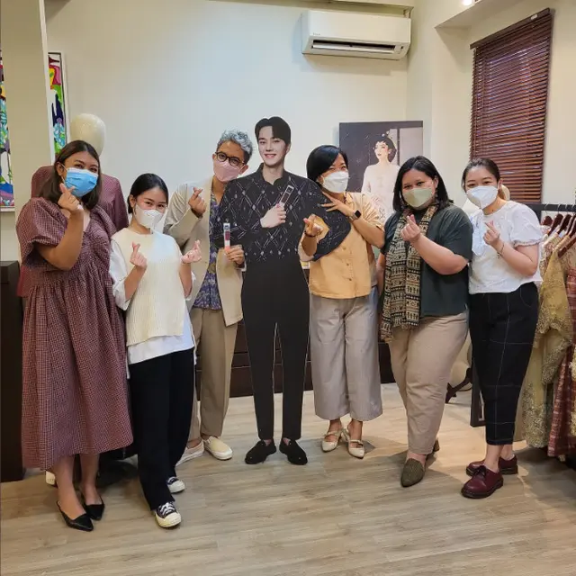 Dirancang Didiet Maulana, Ini 6 Fakta Baju Kemeja yang Dikenakan Song Kang