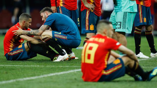 Spanyol Kalah dengan Kepala Tegak