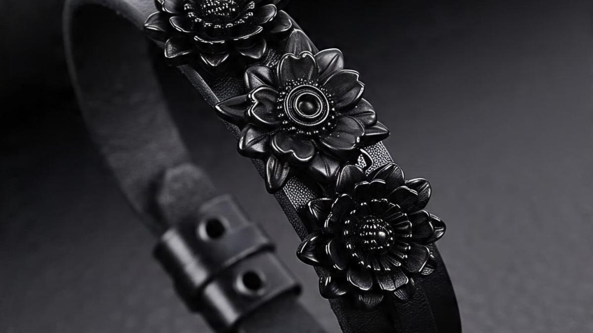 6 Model Gelang Bunga Hitam yang Unik dan Minimalis, Aksesori Manis untuk Tampil Standout