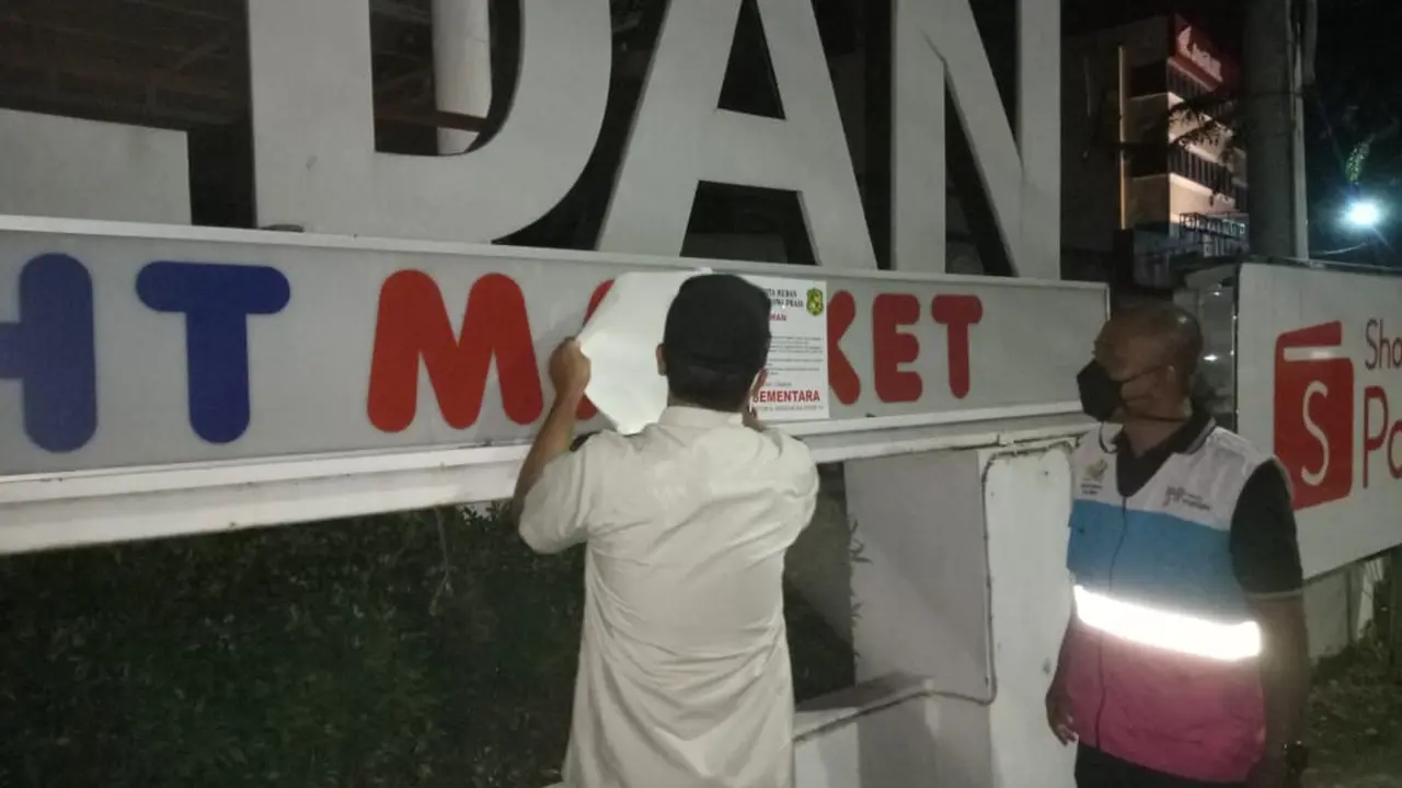 Tutup Lokasi Jajanan Malam