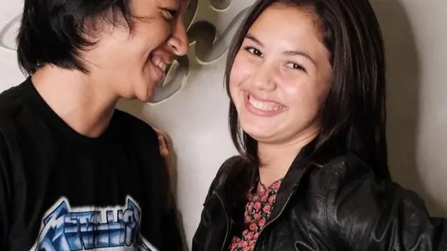 Keisha Alvaro dan Saskia Chadwick