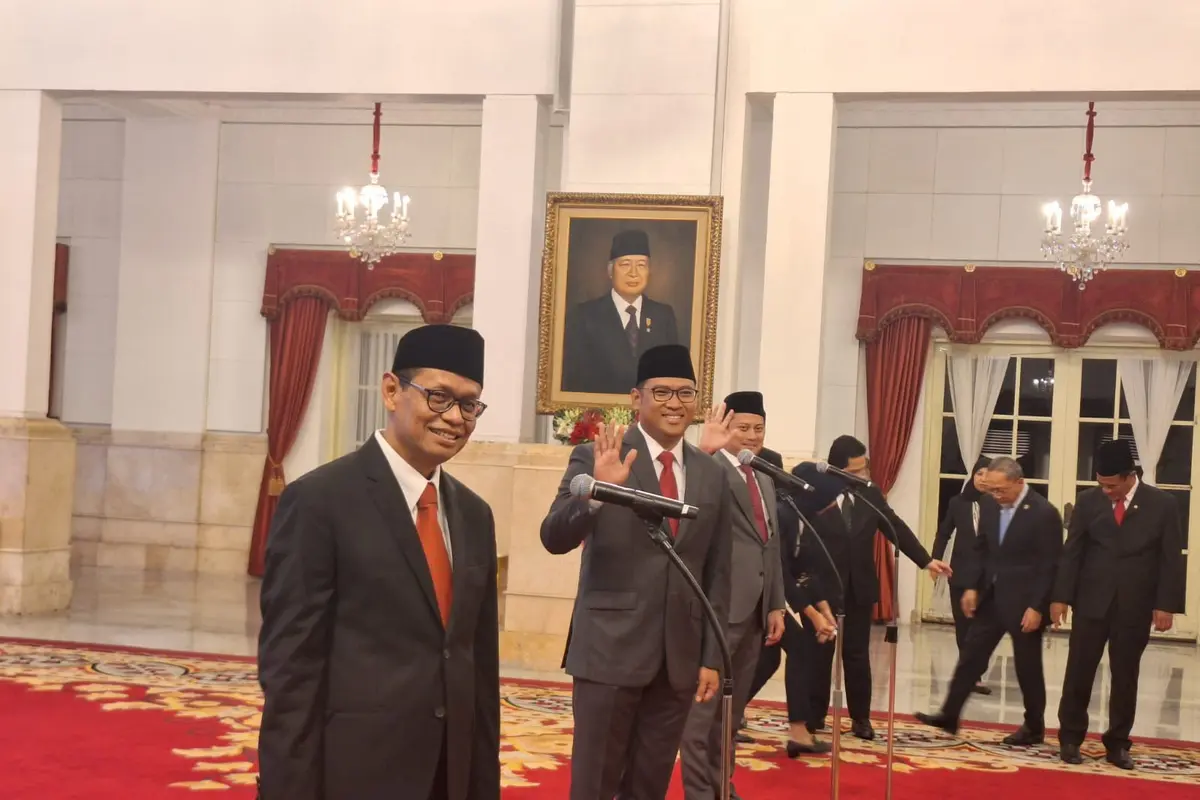 Presiden Joko Widodo atau Jokowi resmi melantik Sudaryono sebagai Wakil Menteri Pertanian (Wamentan) di Istana Negara Jakarta, Kamis, (18/7/2024).