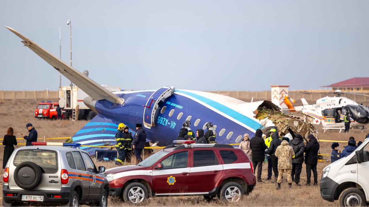 Pesawat Azerbaijan Airlines jatuh di Kazakhstan