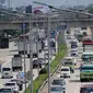 Sejumlah kendaraan melaju di ruas Tol Jakarta Outer Ring Road (JORR), Jakarta, Rabu (21/2). Empat ruas Tol JORR yang akan diintegrasikan yaitu ruas W2 Utara, JORR S, JORR Non-S, dan Pondok Aren-Ulujami. (Liputan6.com/Angga Yuniar)