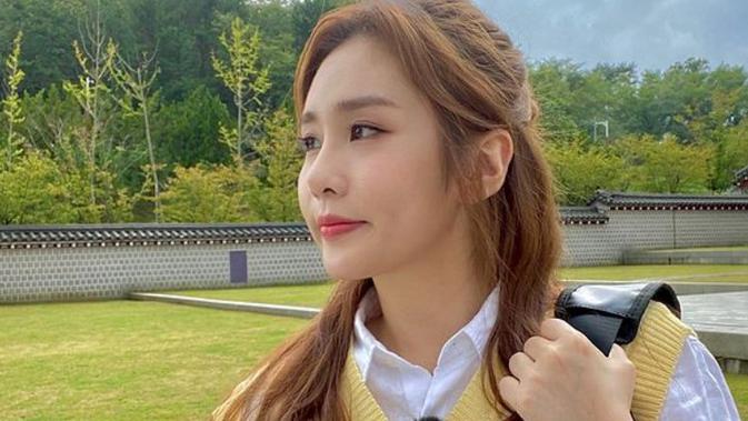 <p>Penyanyi Korea Selatan, Haesoo. Dok: Instagram resmi Haesoo</p>
