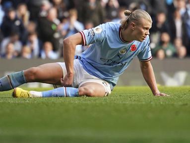 Manchester City secara mengejutkan takluk dari tamunya yakni Brentford pada laga Liga Inggris. Skuad asuhan Pep Guardiola itu dipaksa menyerah dengan skor 1-2 dalam pekan ke-16  di Etihad Stadium, Sabtu (12/11/2022). (AP/Dave Thompson)