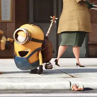 Stuart Minions membawa ukulele kesayangannya. Foto: Universal Pictures Indonesia