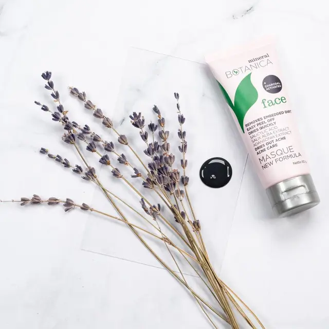 7 Masker Charcoal yang Ampuh Basmi Jerawat, Mulai dari Rp17 ribu