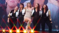40 Taylor Swift Lyric Quotes About Friendship to Warm Your Heart