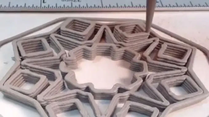 [Bintang] Tak Lagi Pakai Tangan, Tanah Liat Bisa Dicetak Pakai Printer!