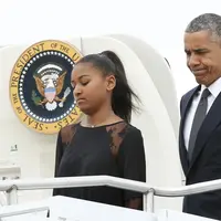 Sebagai anak dari Presiden Amerika Serikat, Obama, Sasha Obama rupanya tak terlena dengan harta melimpah dan kemewahan. Justru, gadis berkulit coklat ini mempunyai sifat mandiri dan down to earth. (AFP/Bintang.com)