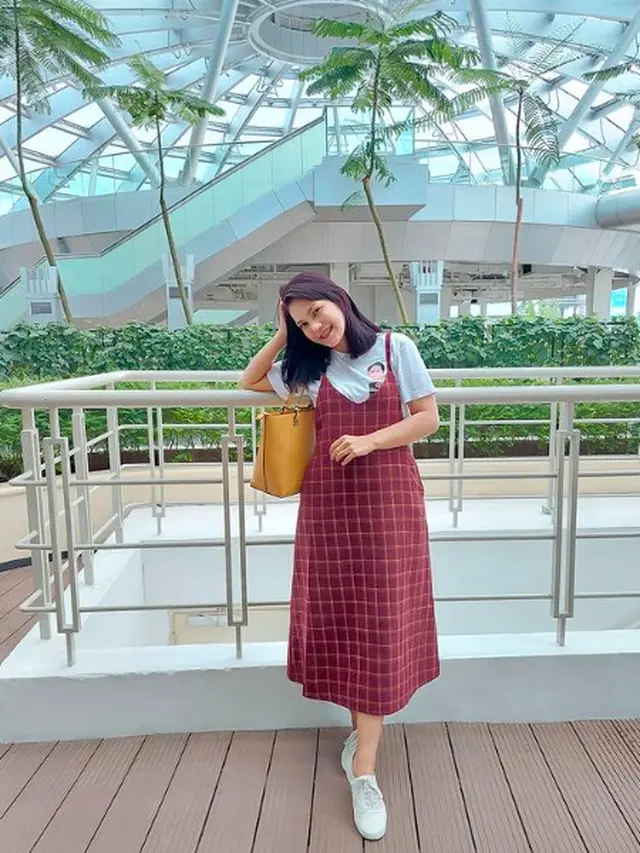 Momfluencer Ini Berbagi Tips Bagi Waktu untuk Keluarga dan Membuat ...