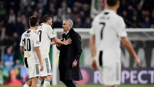 Selebrasi Provokatif Jose Mourinho